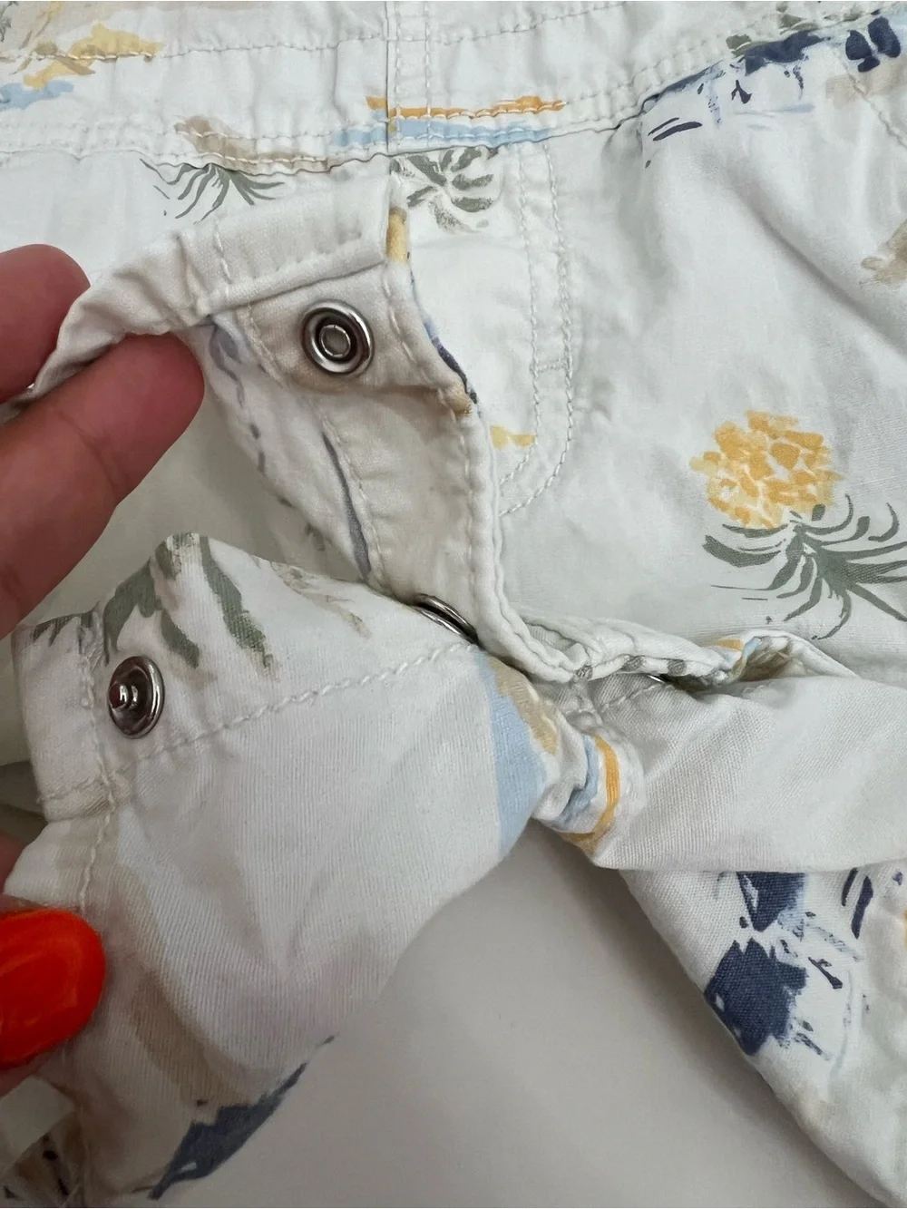 OshKosh B'gosh Cream Tropical Print Toddler 100% Cotton Overalls Size 18 Months